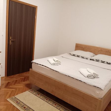 Apartmani Suzana Crikvenica Exterior foto